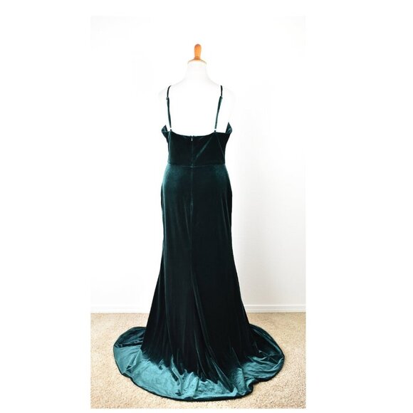 Revelry Velvet Formal Gown Classic Emerald - 16 - Picture 8 of 9